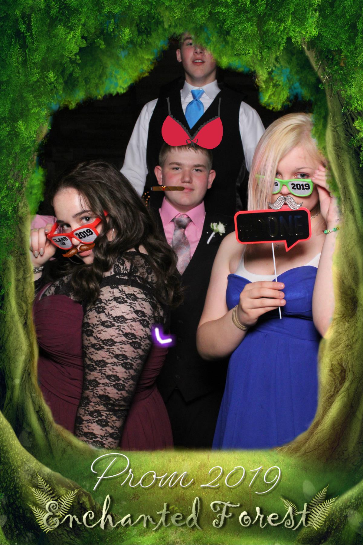 Rangeley Prom | View more photos from the event at gallery.mainemagicmirror.com/u/MaineMagicMirror/Rangeley-Prom